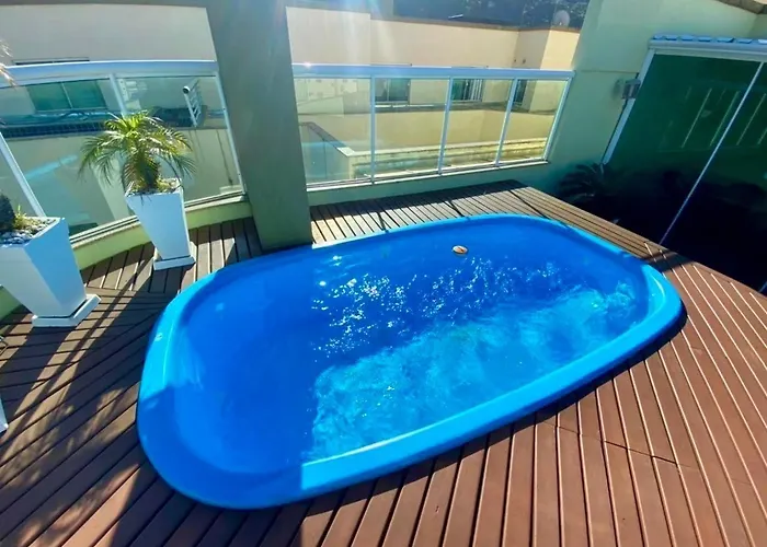 Cobertura Duplex Com Piscina Privativa E Vista Para O Mar Bombinhas