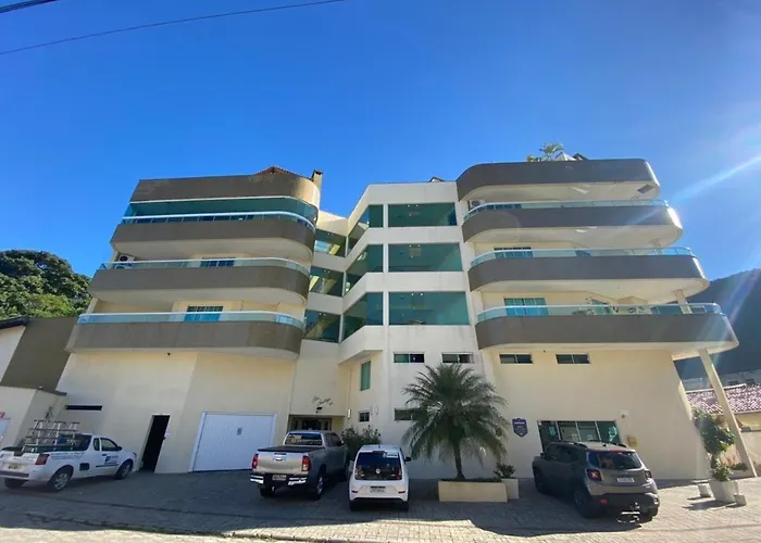 Cobertura Duplex Com Piscina Privativa E Vista Para O Mar Bombinhas